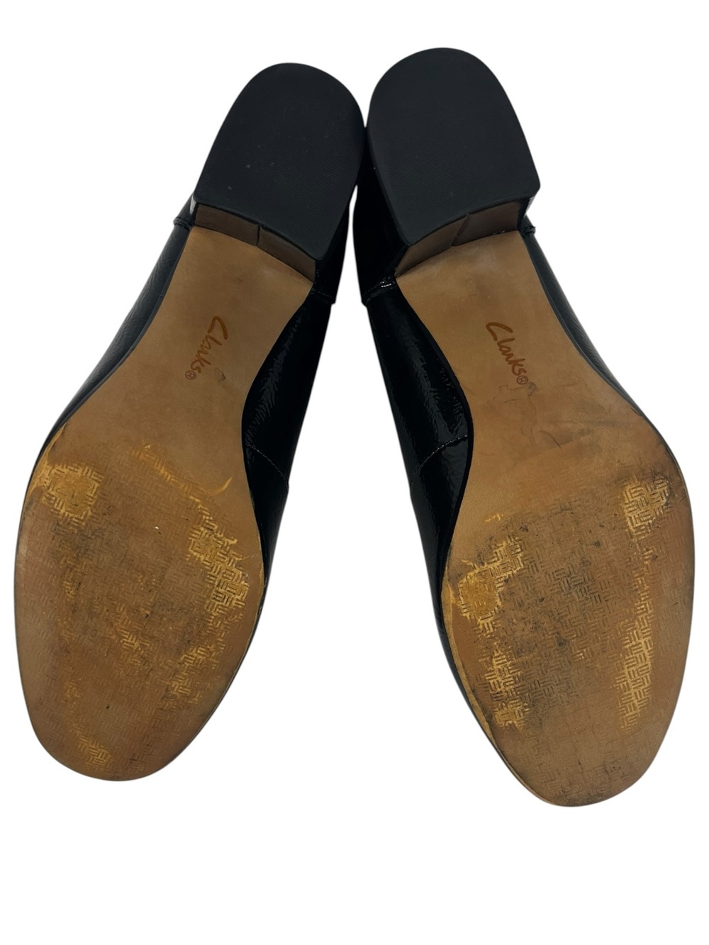Clarks Classic Black Women's Block Heel Pumps Size 9 M, Black patten - Picture 9 of 10